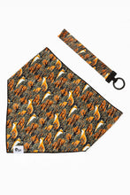 Load image into Gallery viewer, Foxes in Fall Dog Bandana &amp; Matching Keychain
