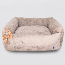 Load image into Gallery viewer, Dolce Vita Dog Bed

